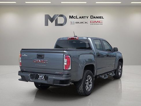 Used 2022 GMC Canyon AT4 w/ Trailering Package AWD/4WD image 5