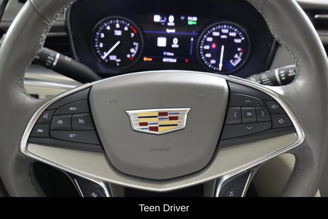 Used 2023 Cadillac XT5 Premium Luxury w/ Technology Package FWD image 24