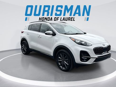 Used 2020 Kia Sportage S w/ S Premium Package image 2