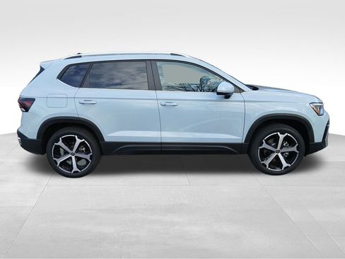 New 2026 Volkswagen Taos SEL AWD/4WD image 6
