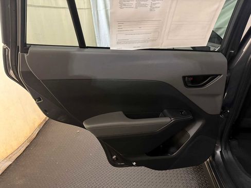 Certified 2024 Subaru Crosstrek 2.0i Premium image 24