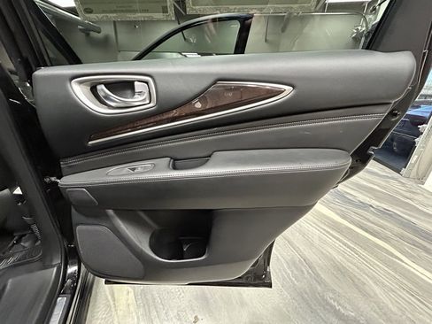 Used 2018 INFINITI QX60 Base image 40