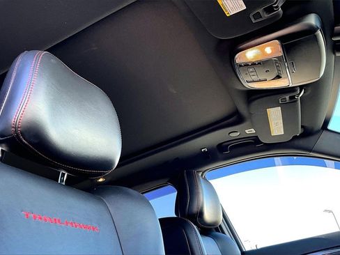 Used 2018 Jeep Grand Cherokee Trailhawk w/ Trailhawk Luxury Group image 23