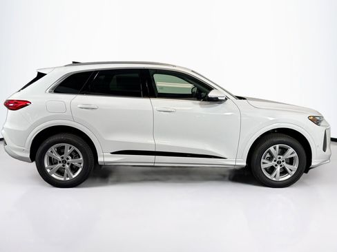 New 2025 Audi Q5 Premium image 4