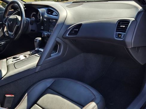 Used 2016 Chevrolet Corvette Z06 w/ 3LZ Preferred Equipment Group image 13