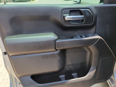 Used 2025 Chevrolet Silverado 1500 Custom AWD/4WD image 18