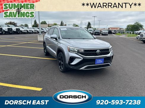 Used 2022 Volkswagen Taos SE AWD/4WD image 4