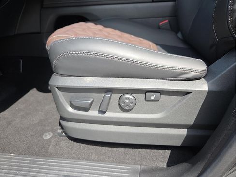 New 2026 Nissan Armada Platinum Reserve image 15