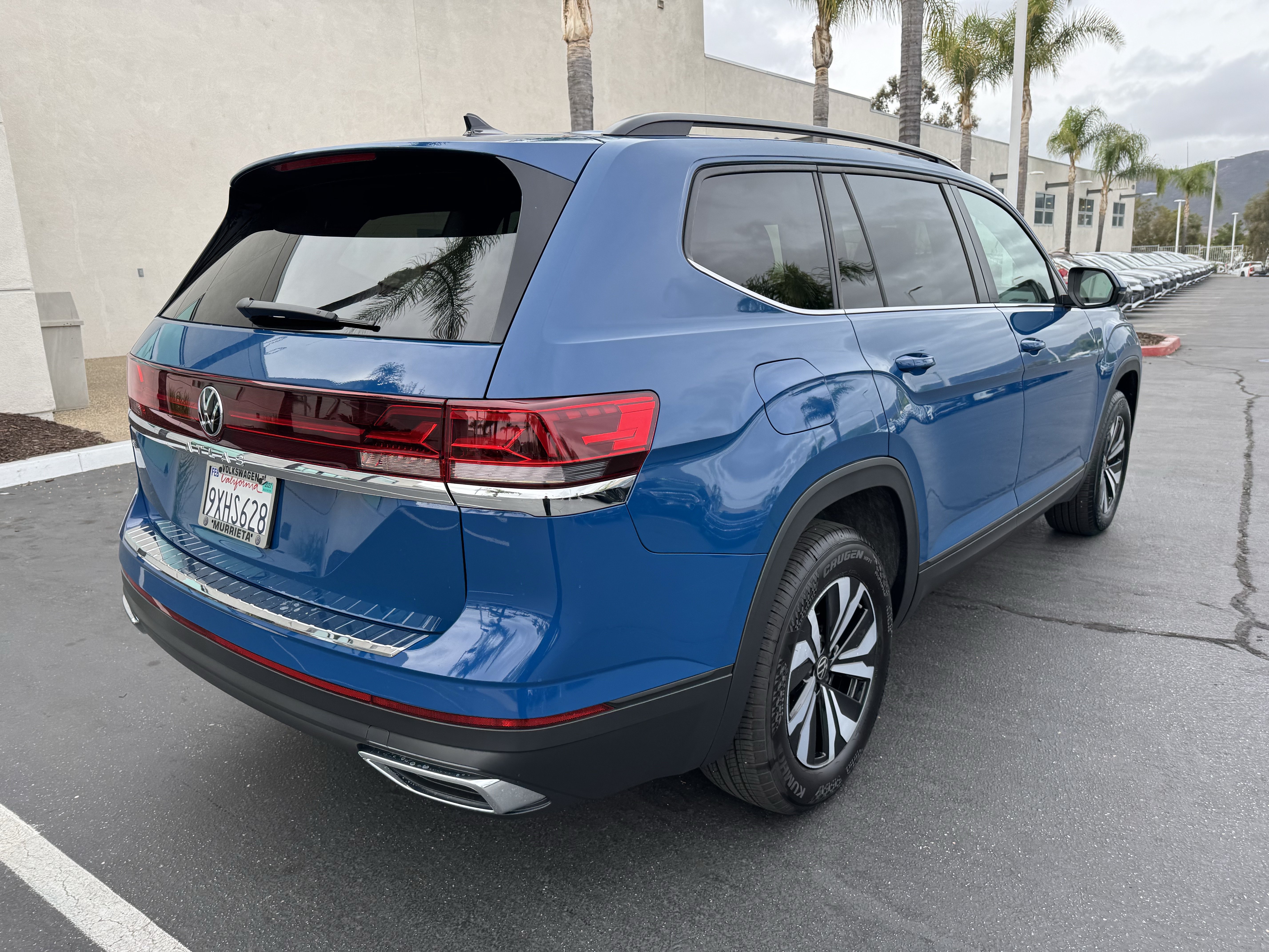 Used 2026 Volkswagen Atlas SE FWD image 9
