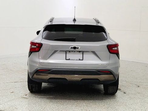 Used 2025 Chevrolet Trax ACTIV w/ Driver Confidence Package image 6