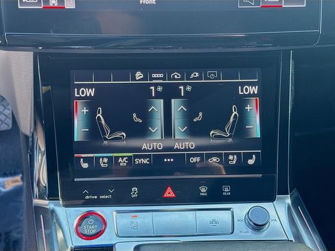 Used 2023 Audi e-tron S Premium Plus image 15