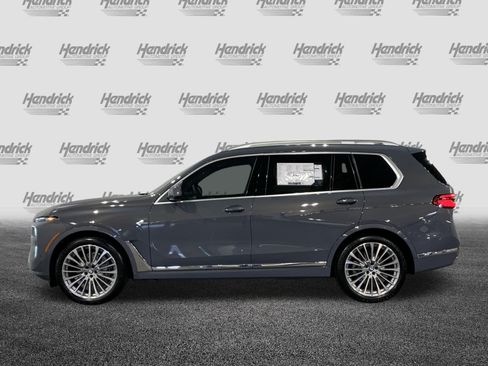 Certified 2026 BMW X7 xDrive40i w/ Premium Package AWD/4WD image 5