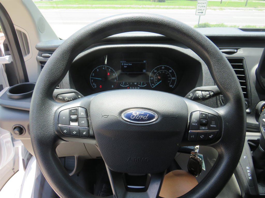 Used 2025 Ford Transit 250 Low Roof w/ Exterior Upgrade Package RWD image 7