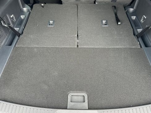 New 2026 Ford Explorer ST-Line RWD image 15