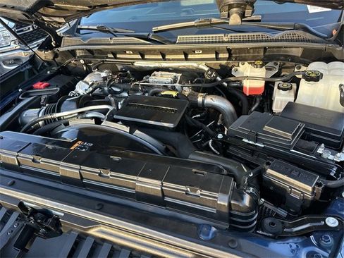 Used 2023 GMC Sierra 2500 SLT w/ SLT Convenience Package image 29