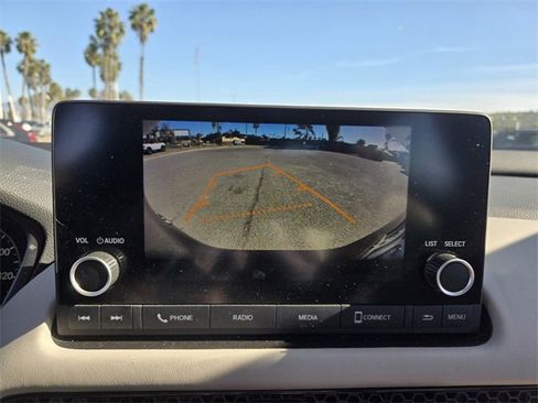 Used 2023 Honda HR-V LX image 10