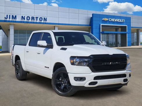 Used 2020 RAM 1500 Big Horn AWD/4WD image 1