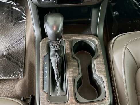 Used 2022 GMC Canyon Denali image 23