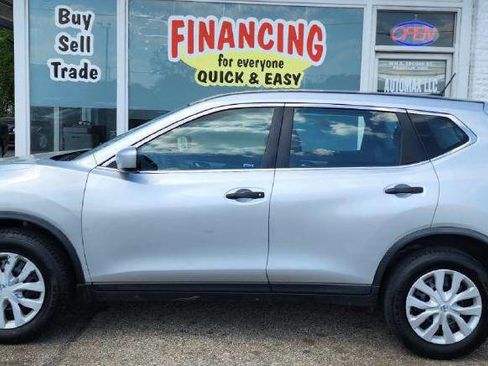 Used 2016 Nissan Rogue S AWD/4WD image 7