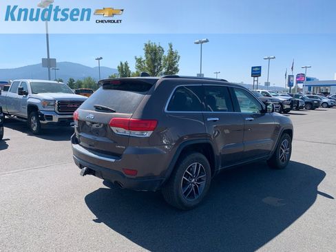 Used 2018 Jeep Grand Cherokee Limited AWD/4WD image 7