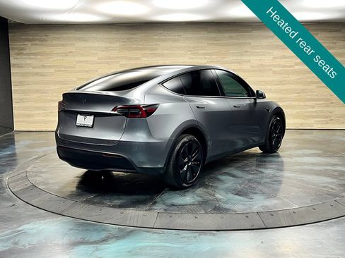 Used 2025 Tesla Model Y Long Range AWD/4WD image 15