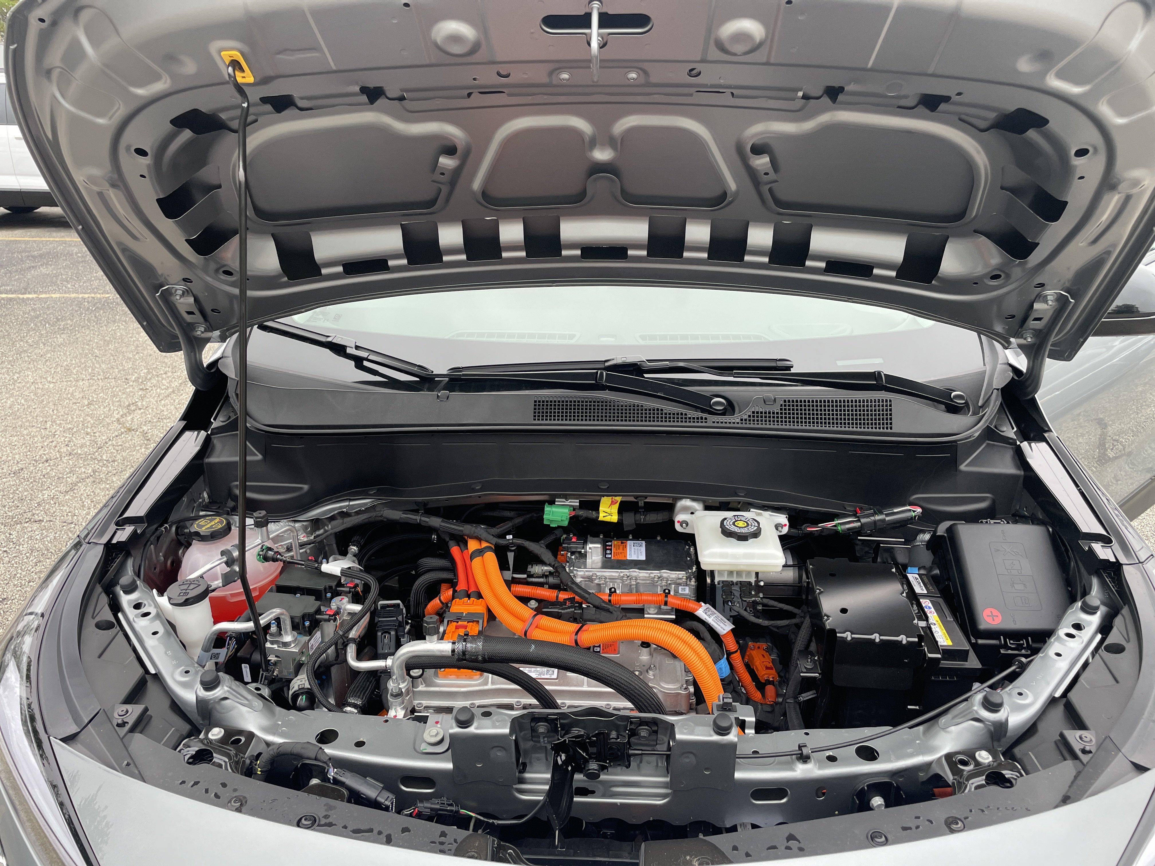 New 2027 Chevrolet Bolt LT w/ Comfort Package FWD image 9