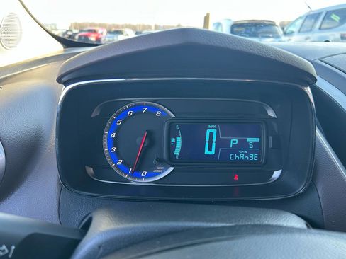 Used 2016 Chevrolet Trax LT w/ LT Convenience Package image 21