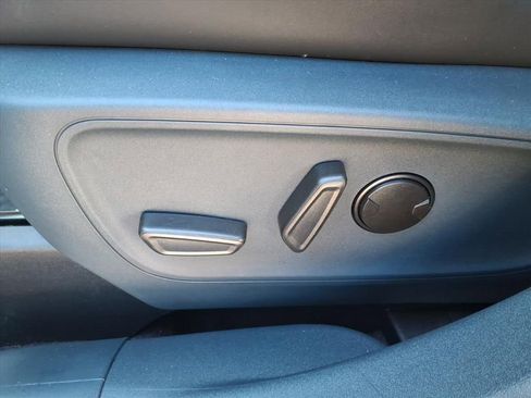 New 2026 Ford Maverick Lariat w/ Black Appearance Package AWD/4WD image 16