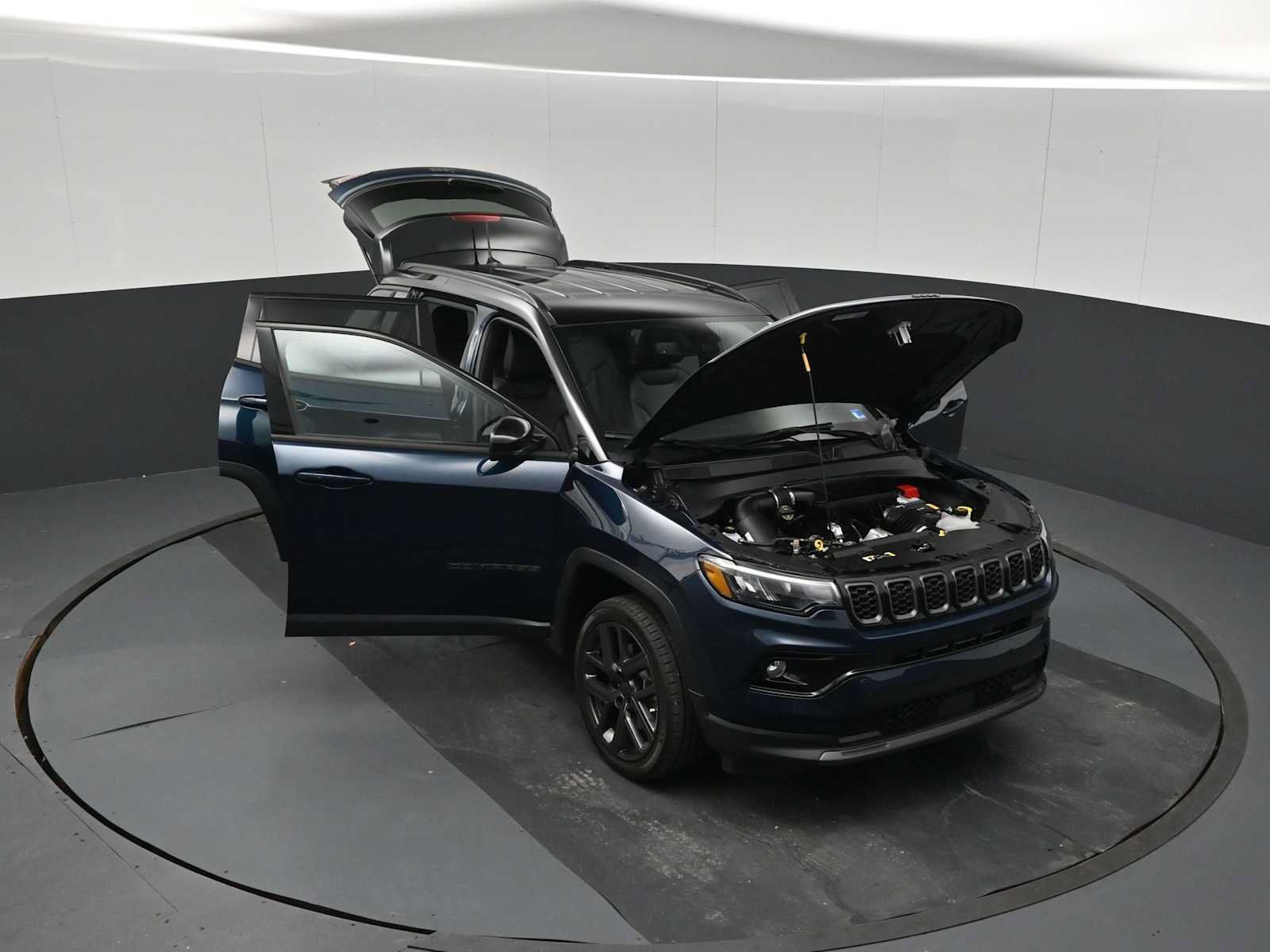 Used 2026 Jeep Compass Limited AWD/4WD image 36