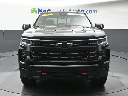 Used 2025 Chevrolet Silverado 1500 LT Trail Boss w/ Convenience Package II AWD/4WD image 6