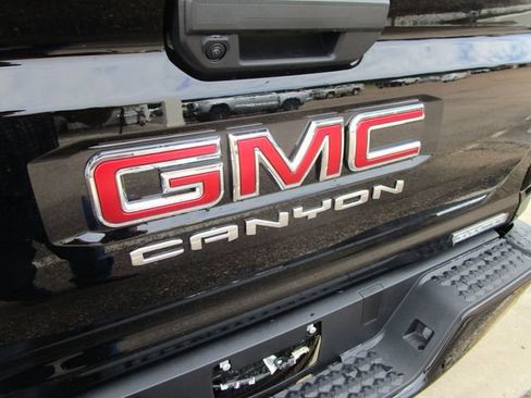 Used 2026 GMC Canyon Elevation AWD/4WD image 13