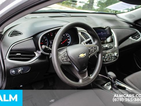 Used 2024 Chevrolet Malibu LT FWD image 21