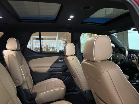 Used 2023 Chevrolet Traverse Premier w/ LPO, Floor Liner Package image 30