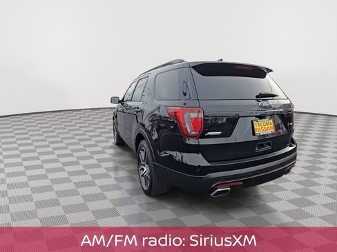 Used 2017 Ford Explorer Sport image 7