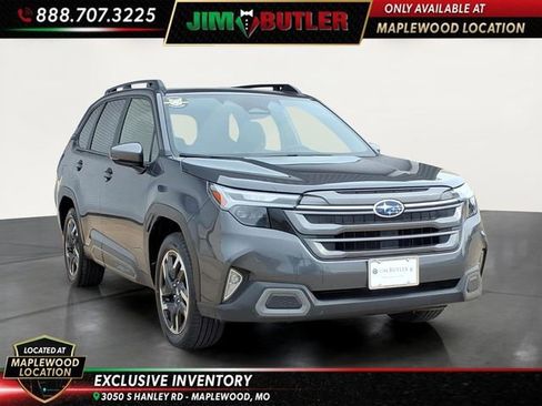 Used 2025 Subaru Forester Limited AWD/4WD image 6