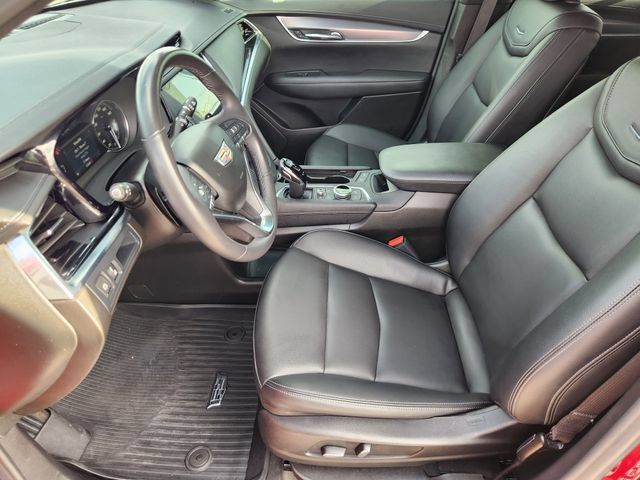 Used 2024 Cadillac XT6 Luxury FWD image 13