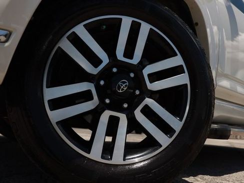 Used 2016 Toyota 4Runner Limited RWD image 34