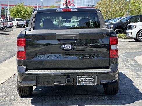 New 2026 Ford Maverick Lobo image 6