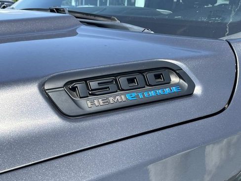 Used 2022 RAM 1500 Big Horn AWD/4WD image 11