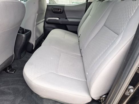 Used 2023 Toyota Tacoma SR5 RWD image 29