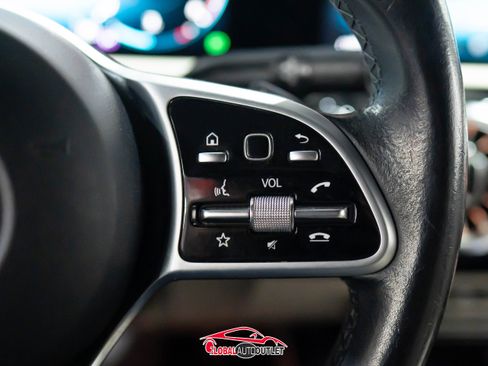 Used 2019 Mercedes-Benz A 220 image 24