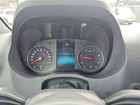 Used 2024 Mercedes-Benz Sprinter 2500 image 22