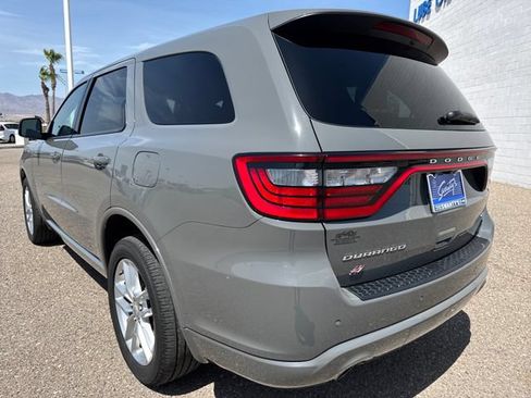 Used 2025 Dodge Durango GT AWD/4WD image 3