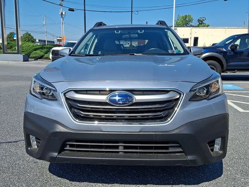 Used 2021 Subaru Outback Premium AWD/4WD image 2