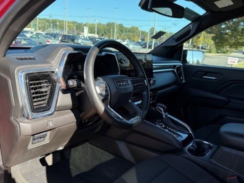 Used 2023 GMC Canyon Elevation w/ Convenience Package image 10