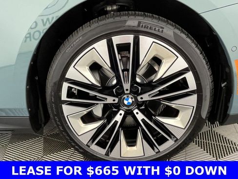 Certified 2025 BMW 530i xDrive image 17