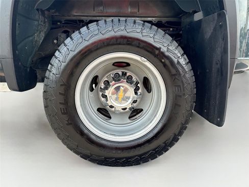 Used 2025 Chevrolet Silverado 3500 LT w/ Texas Edition AWD/4WD image 33