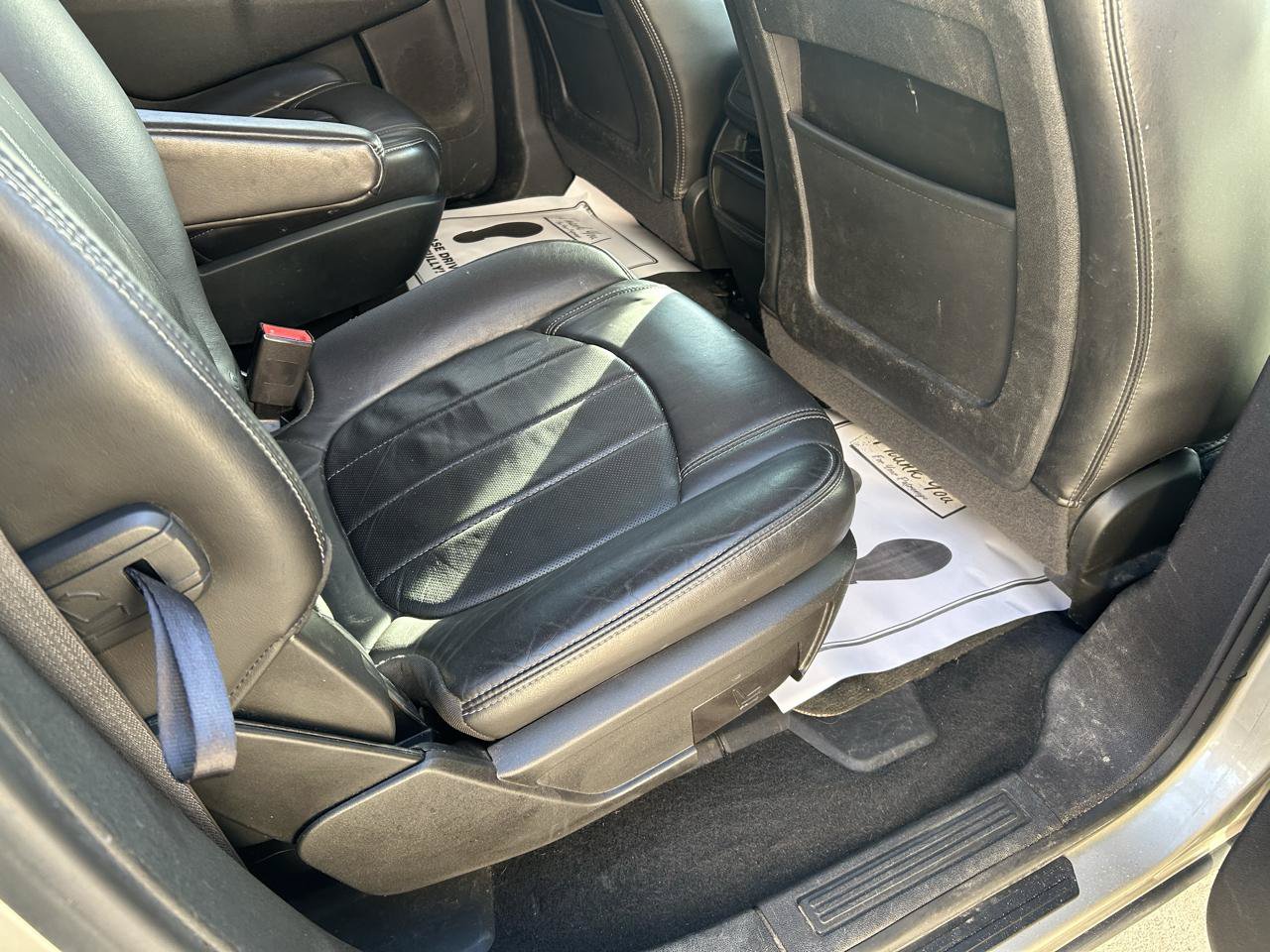 Used 2013 Buick Enclave Leather FWD image 11