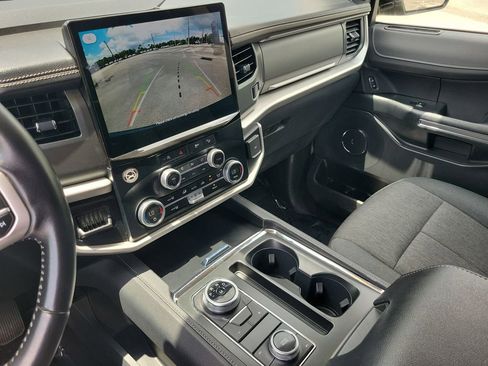 Used 2024 Ford Expedition Max XLT AWD/4WD image 25