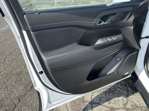 Certified 2023 GMC Acadia SLT w/ Elevation Edition image 18